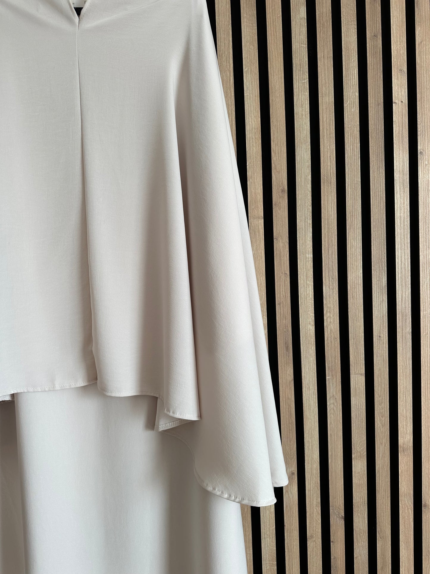 ABAYA + KHIMAR ANISSA CREAM