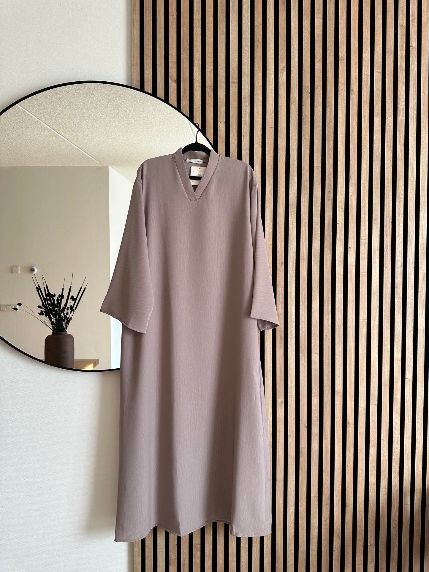 ABAYA + KHIMAR ANISSA TAUPE