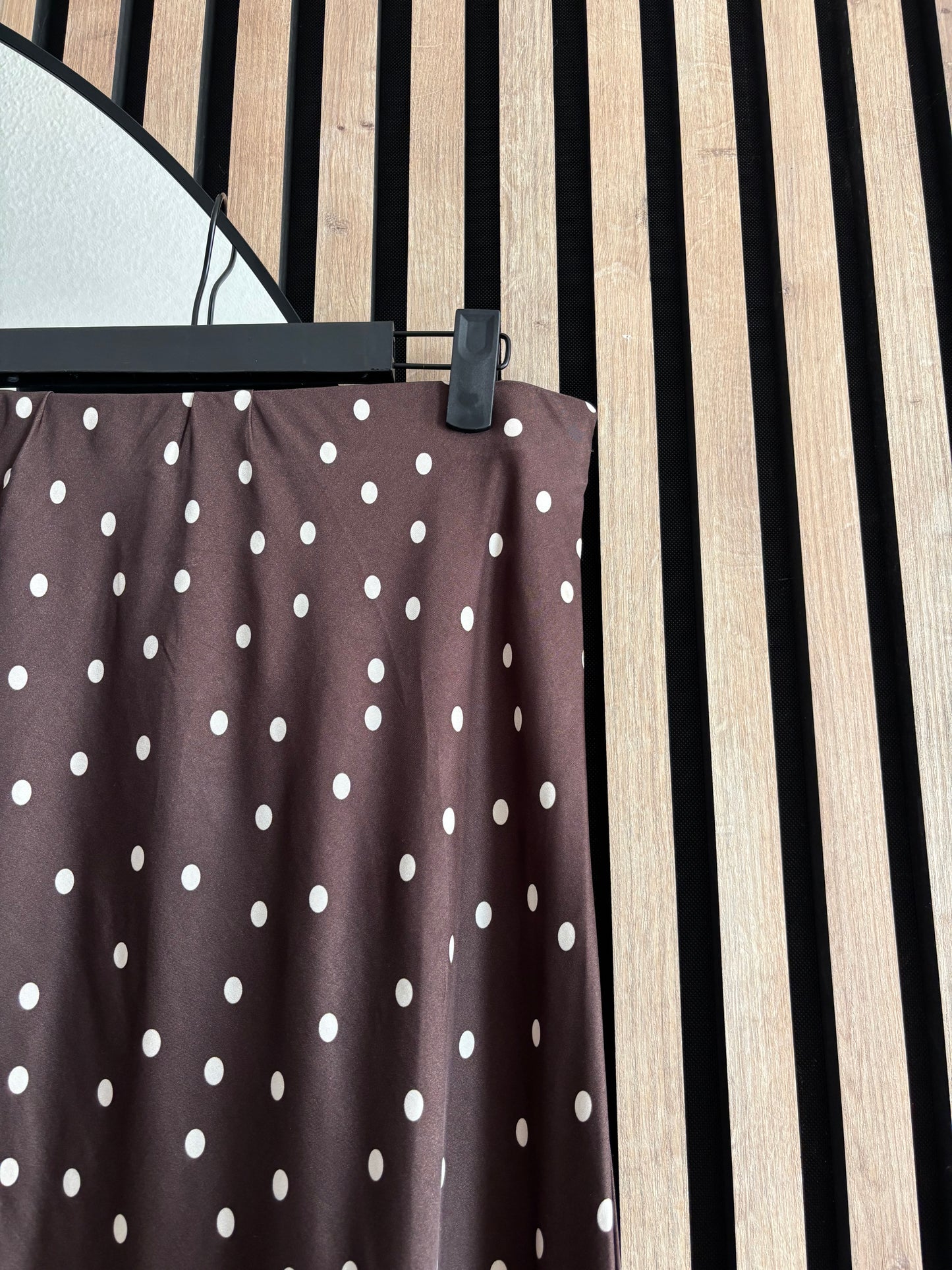 FALDA LUNARES DARK BROWN