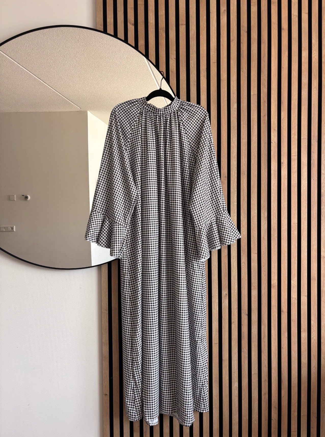 DRESS AYNA