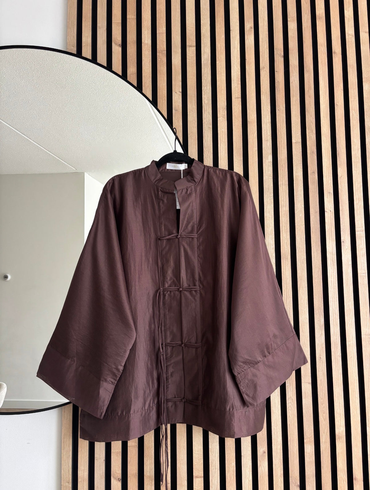 CAMISA INÉS DARK BROWN