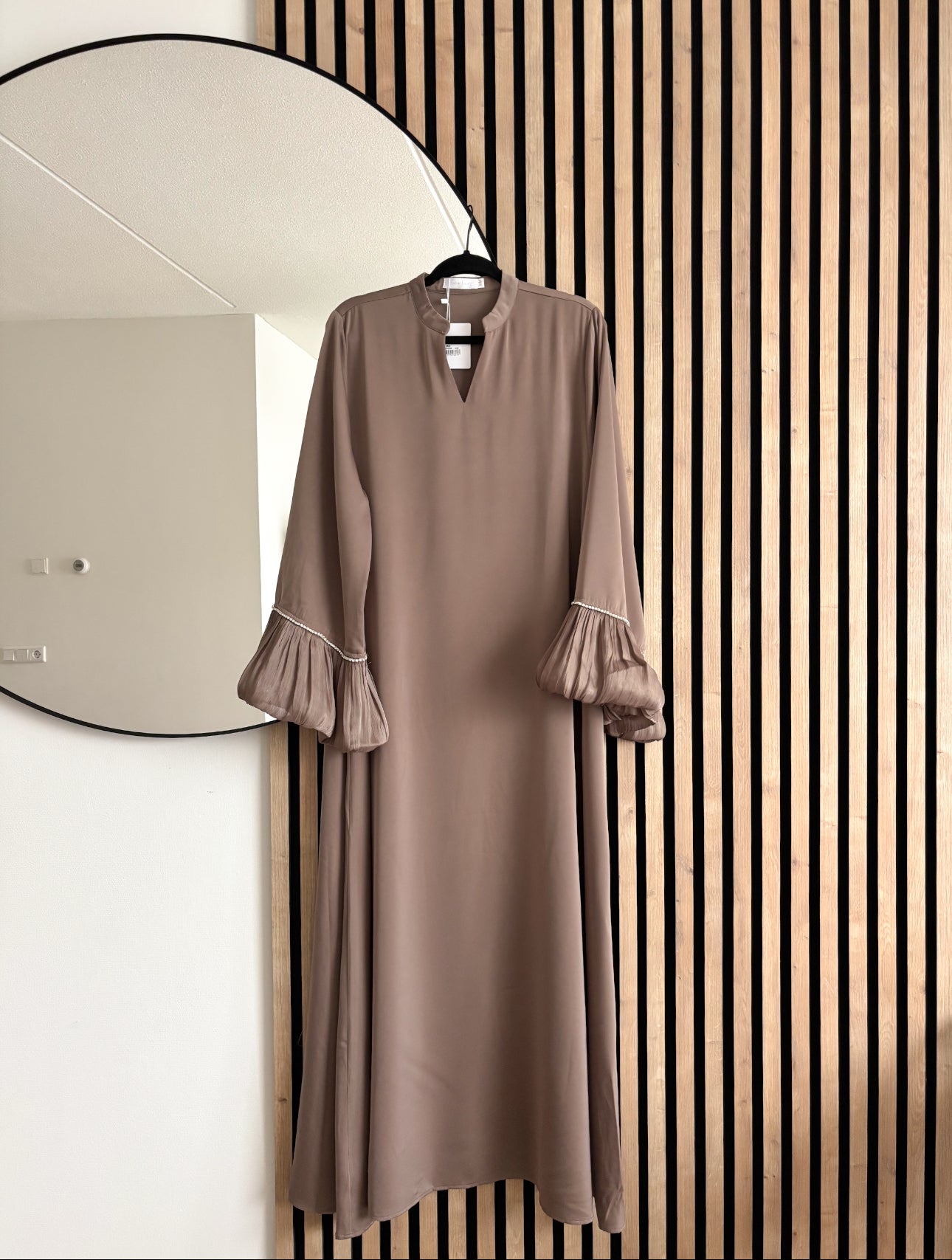 DRESS SARAH TAUPE
