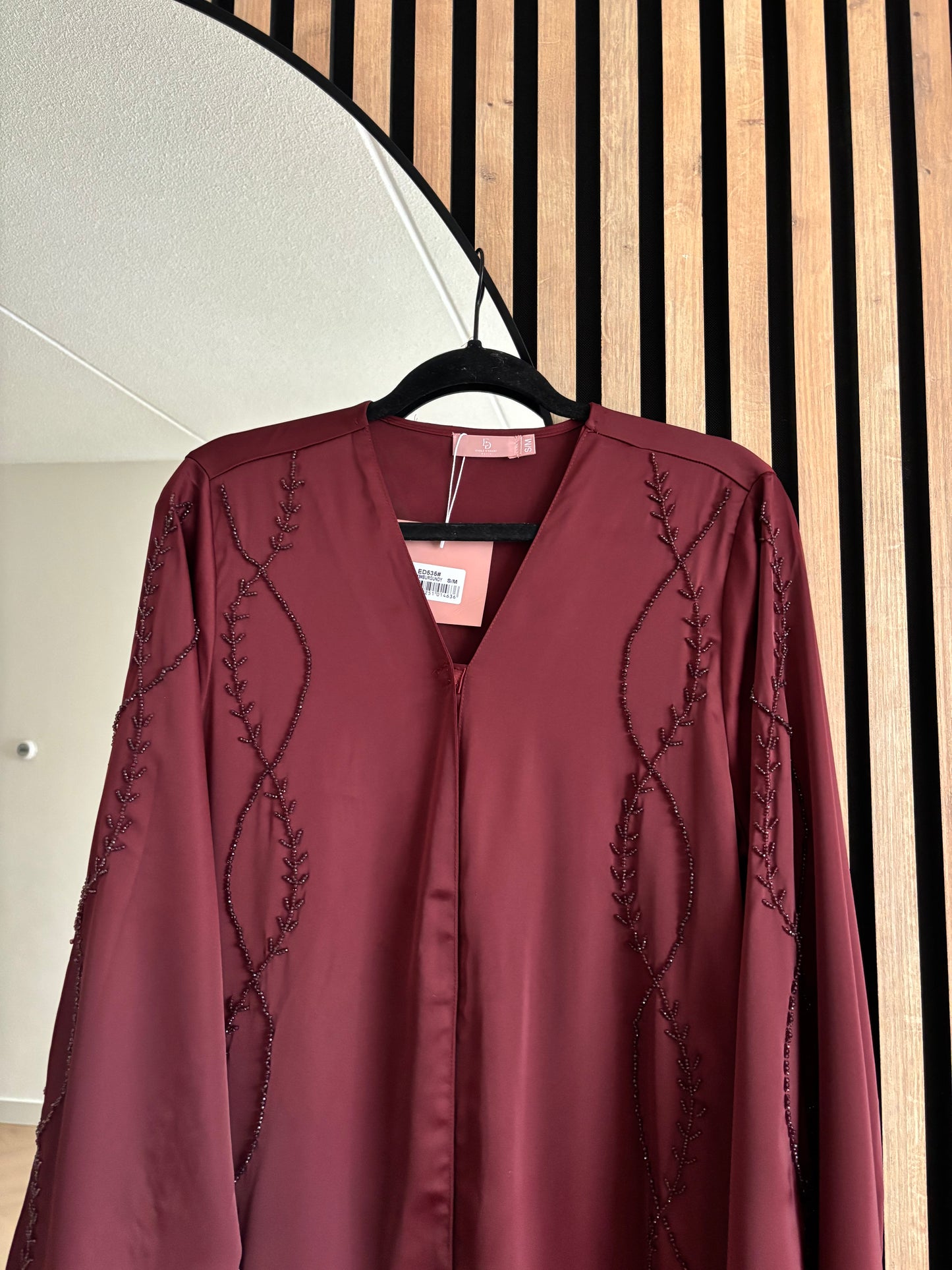 ABAYA RIM BORDO