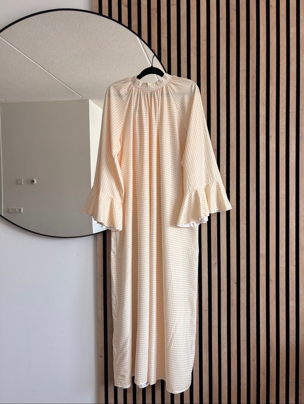 DRESS AYNA