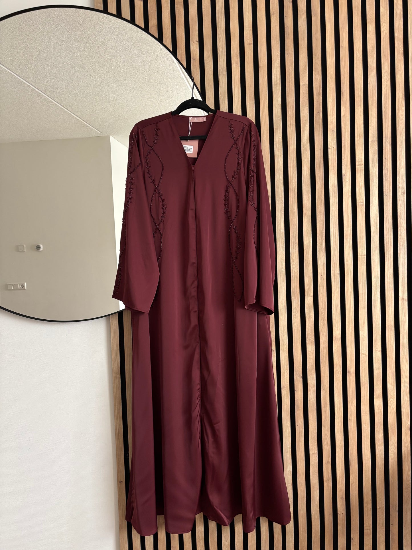 ABAYA RIM BORDO