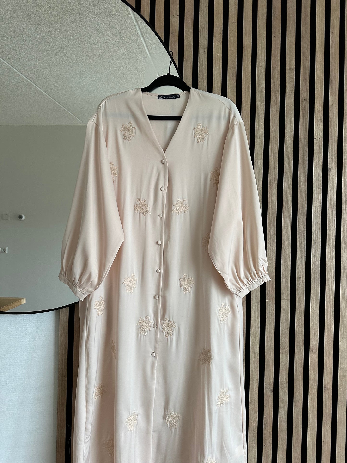 DRESS KAMAR BEIGE