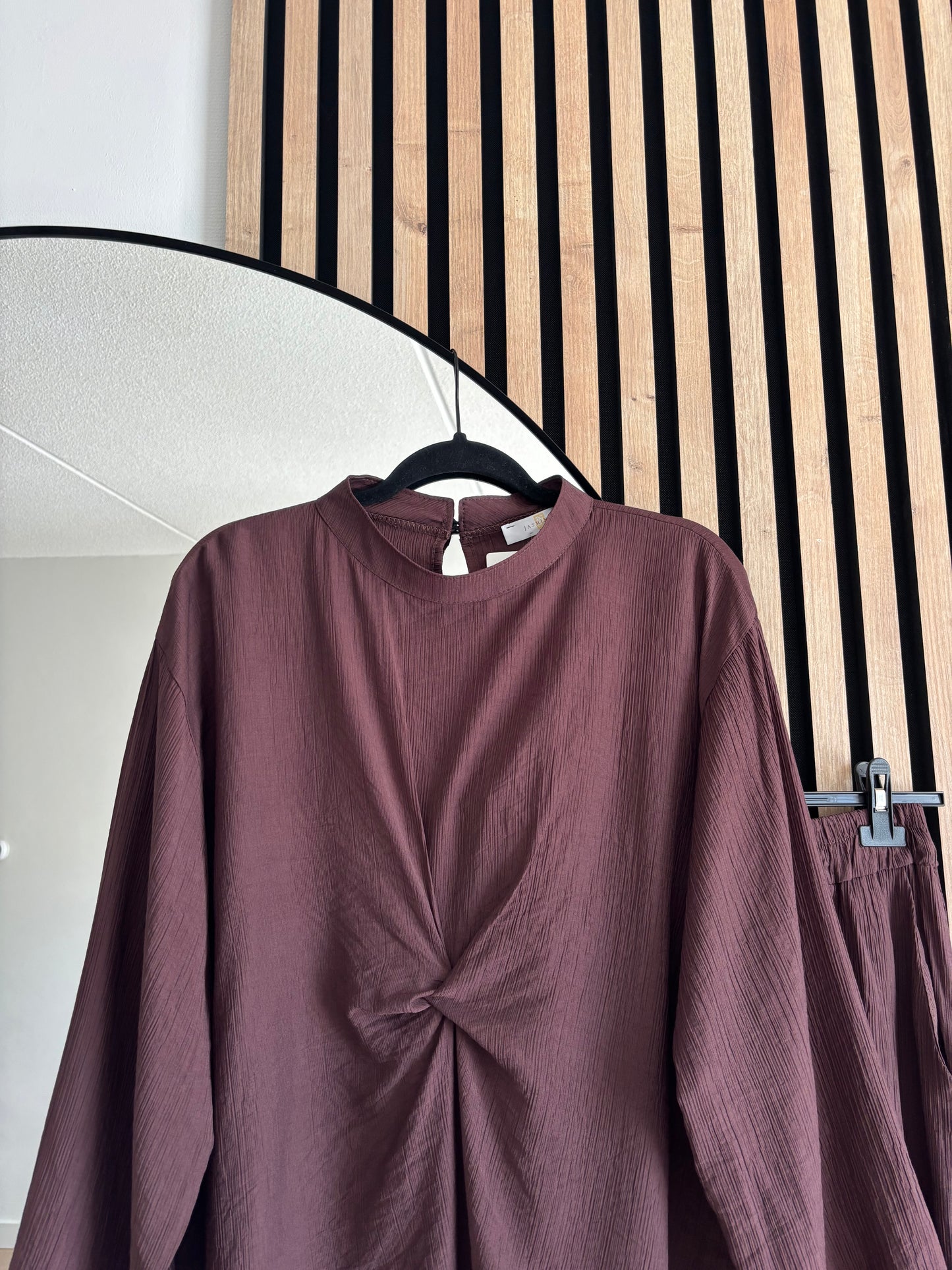 SET HAKIMA DARK BROWM