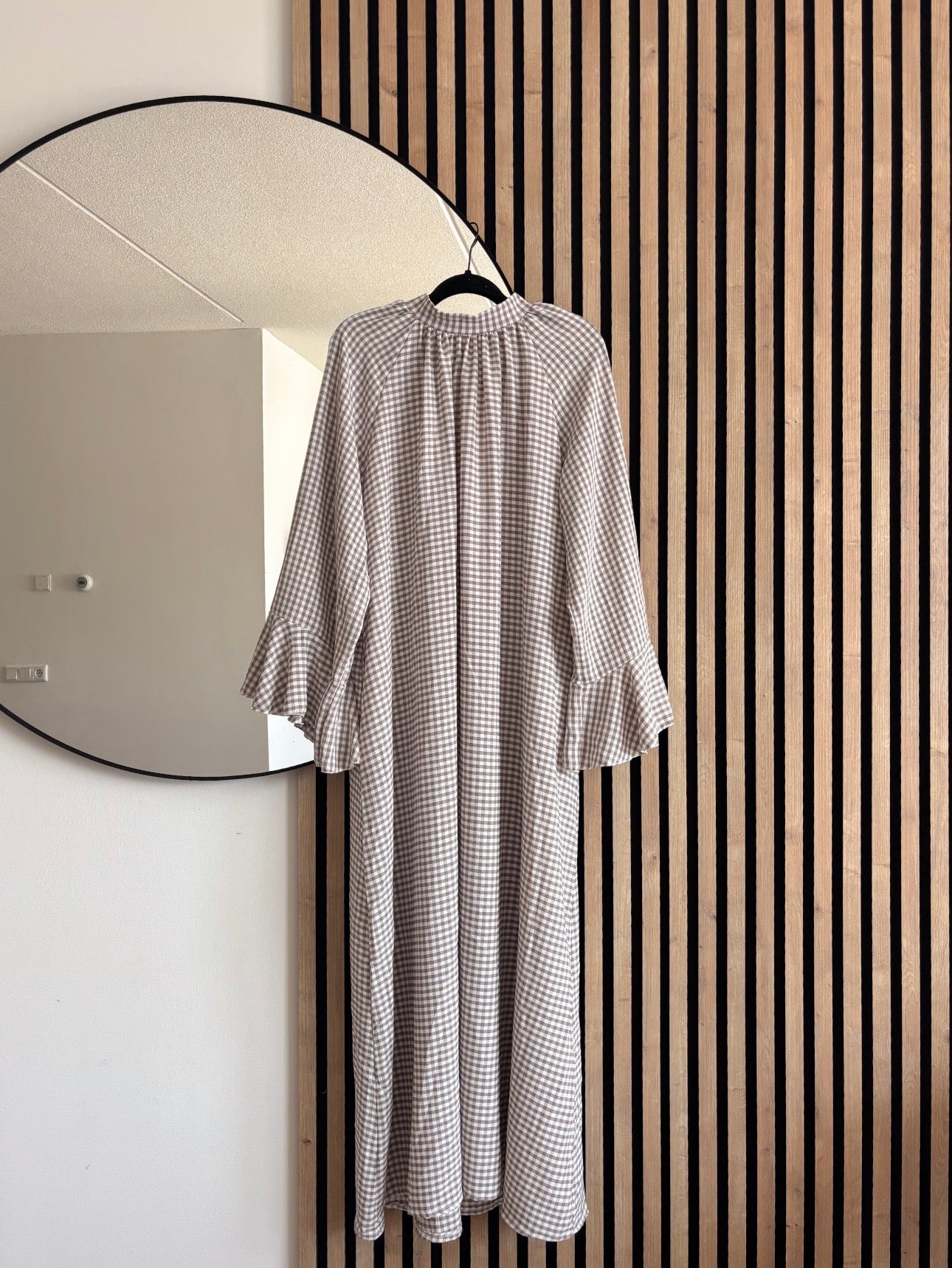 DRESS AYNA