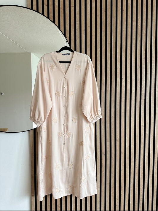 DRESS KAMAR BEIGE