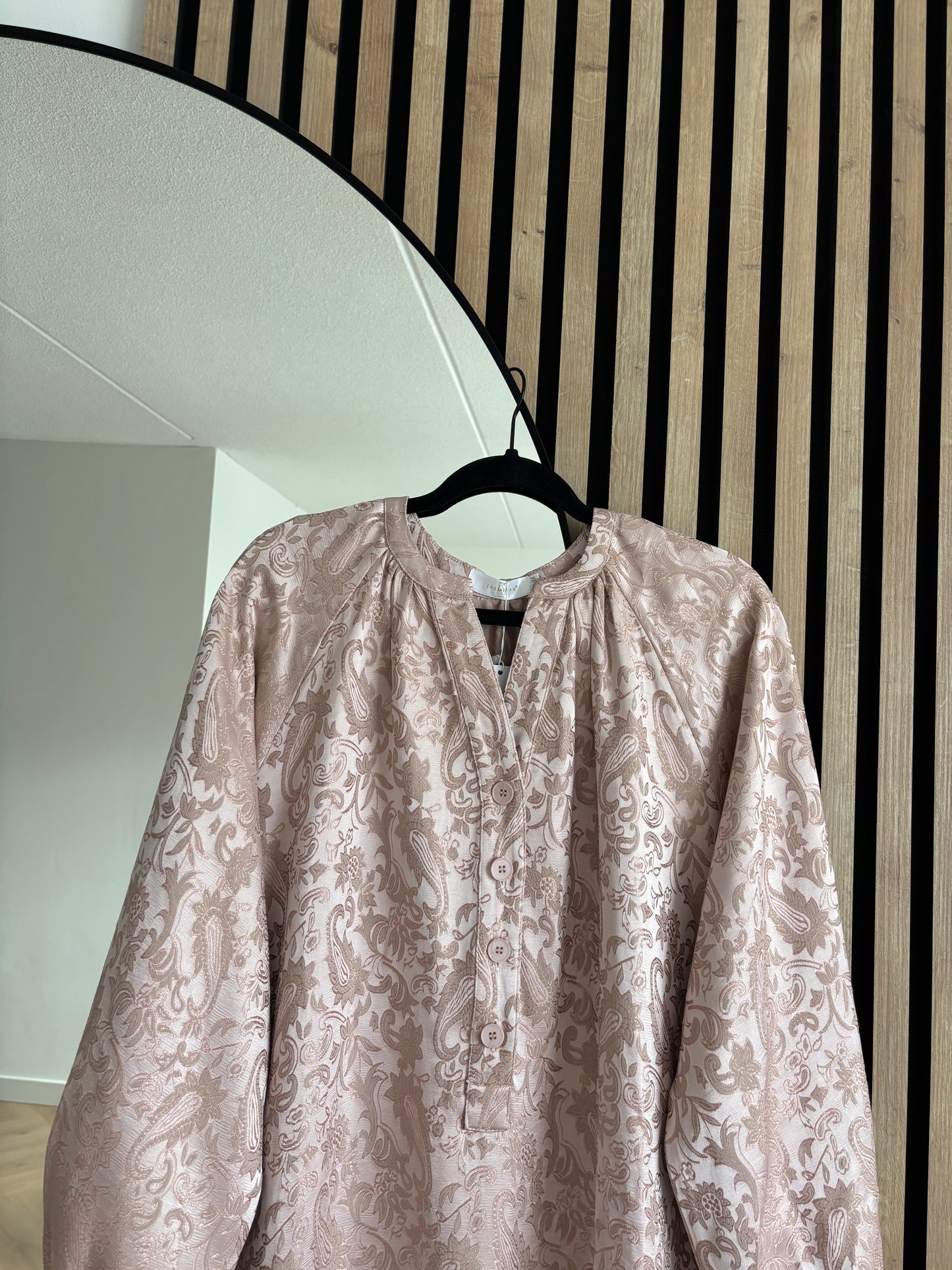 DRESS LINNA BROCARD PINK