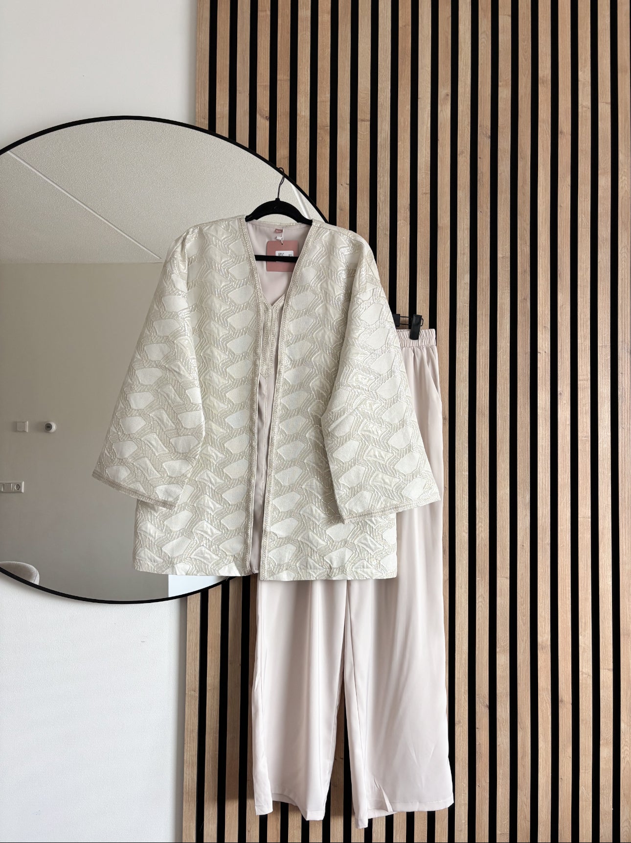 SET JABADOR BROCARD BEIGE