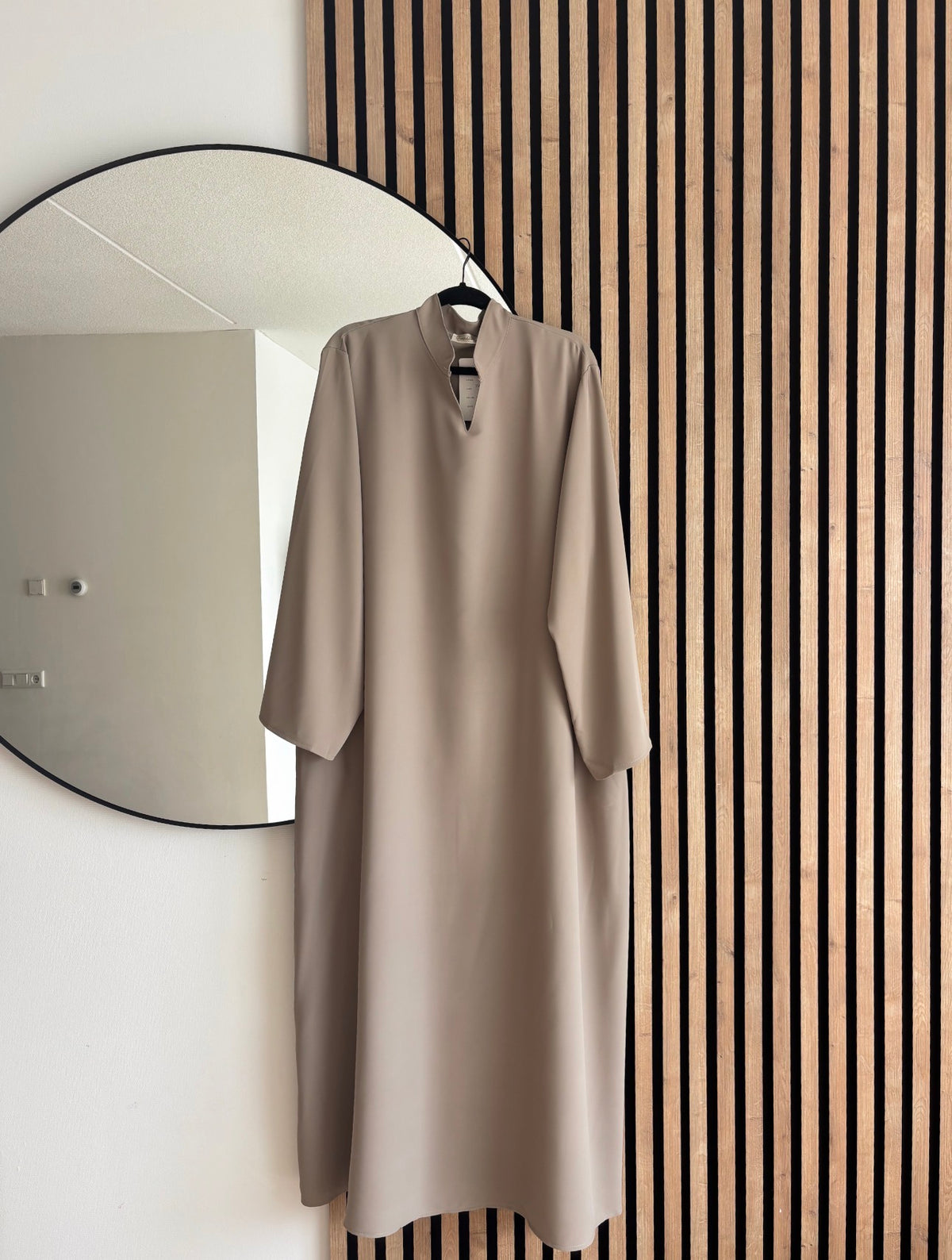 ABAYA NISRIN TAUPE
