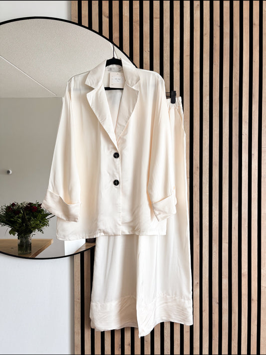 SET CLASSIC ECRU